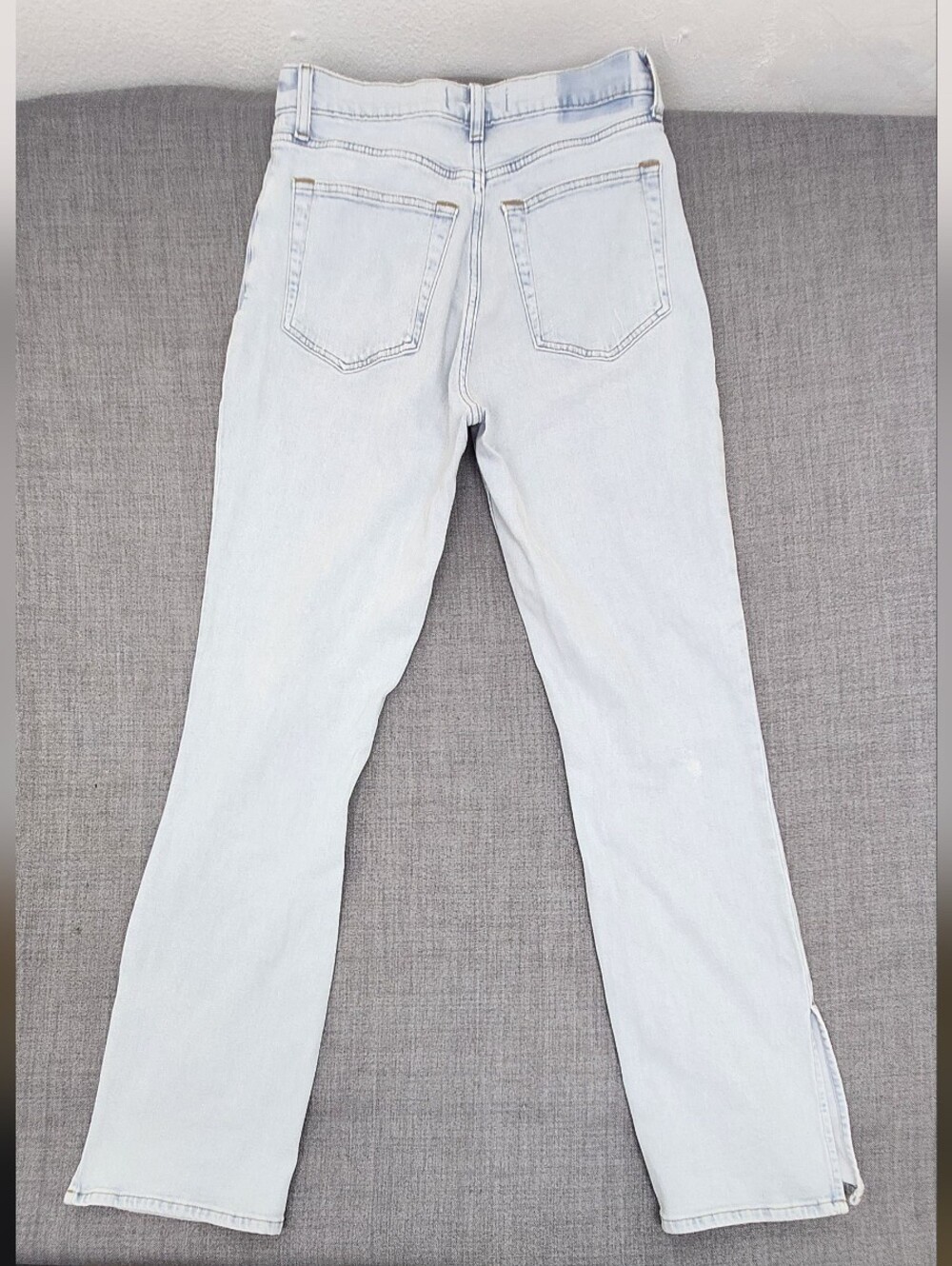Abercrombie & Fitch Slim Straight Semi Distressed  Style Vent Slide Split. 28 - Picture 4 of 12